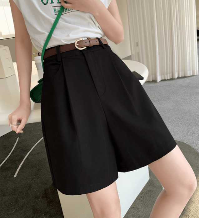 骨格ウェーブワンタックAラインハーフパンツ