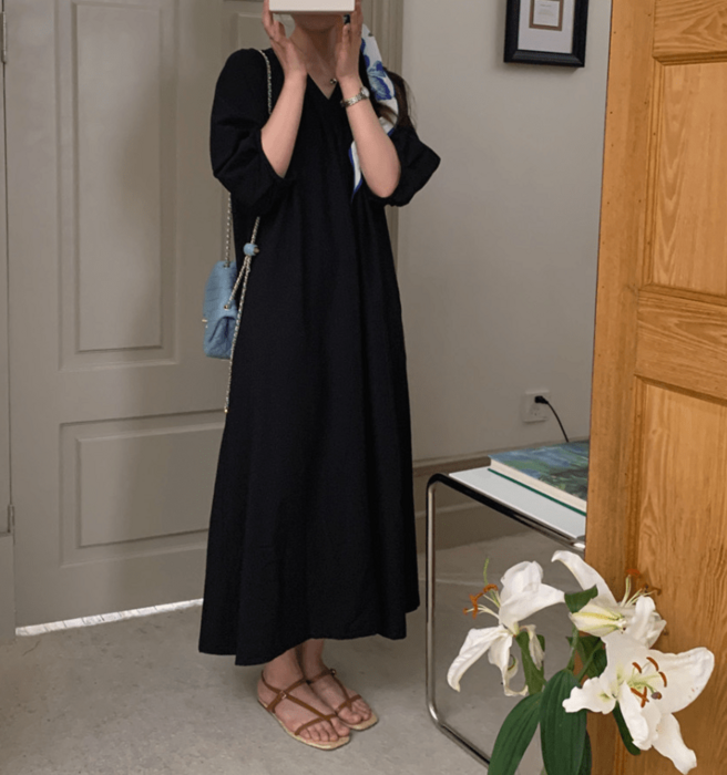 骨格ウェーブギャザーネックフレアロングワンピース（ワンピース