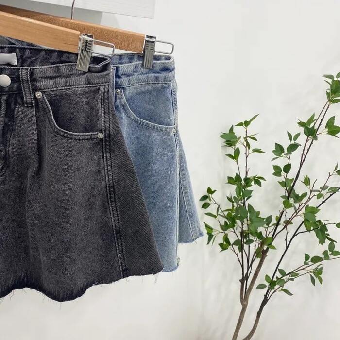 骨格ウェーブデニムフレアーショートパンツ