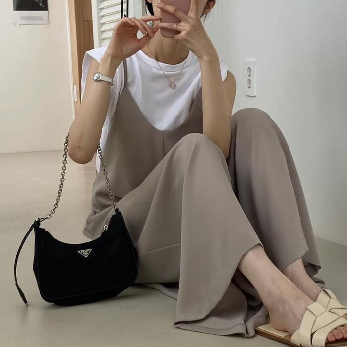 https://d31alb0ww8cl5g.cloudfront.net/carrierwave-test-siruku6/uploads/image/image_url/120564/O1CN017JgA0R22Eoe3ZFhWs___2210182877089-0-cib-min.jpg