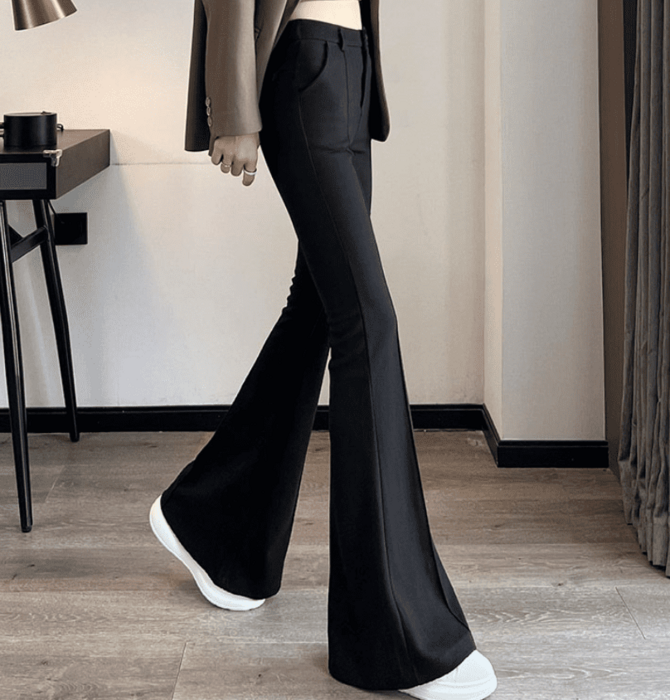 骨格ウェーブ服ハイウエストフロントフレアパンツ（パンツ）｜骨格