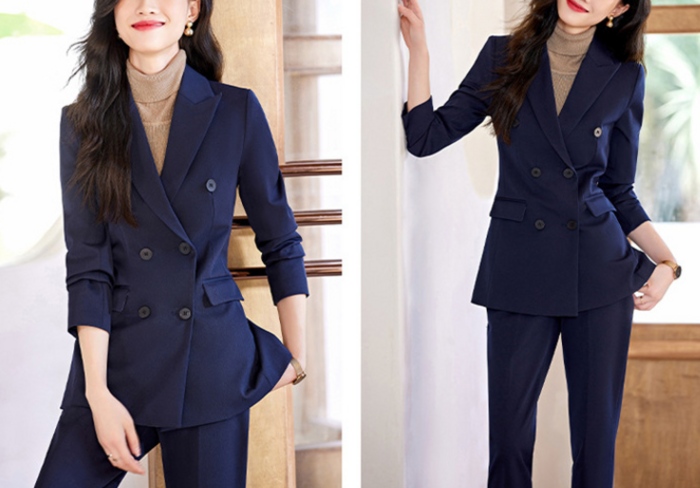 【未使用♥麻100%】ダブルボタン　テーラード　パンツスーツ　涼しい背抜きリネン 未使用♥麻100%】ダブルボタン テーラード パンツスーツ 涼しい背抜き