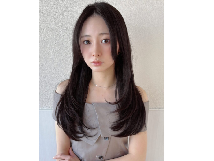 レイヤーロングで軽やかに