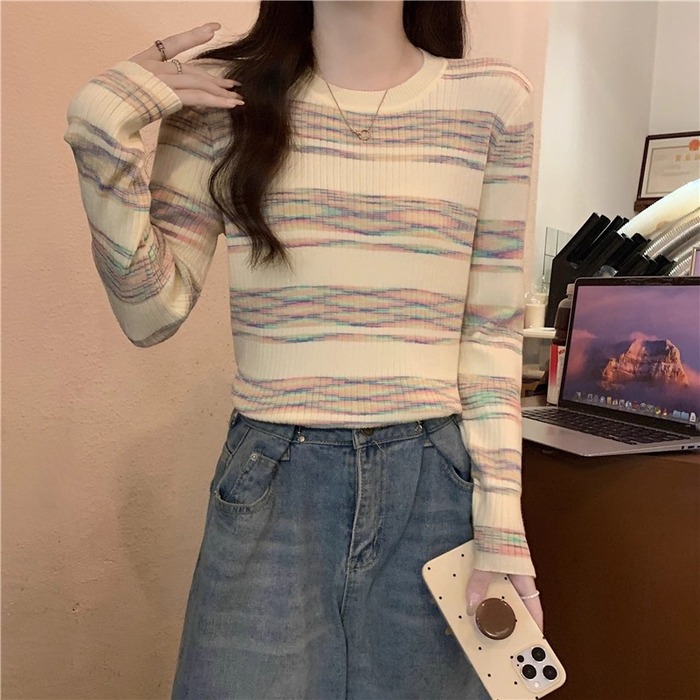 骨格ウェーブストライプ柄リブニットトップス