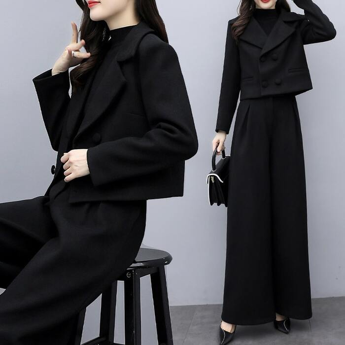 骨格ウェーブラペルジャケット×ワイドパンツセットアップ