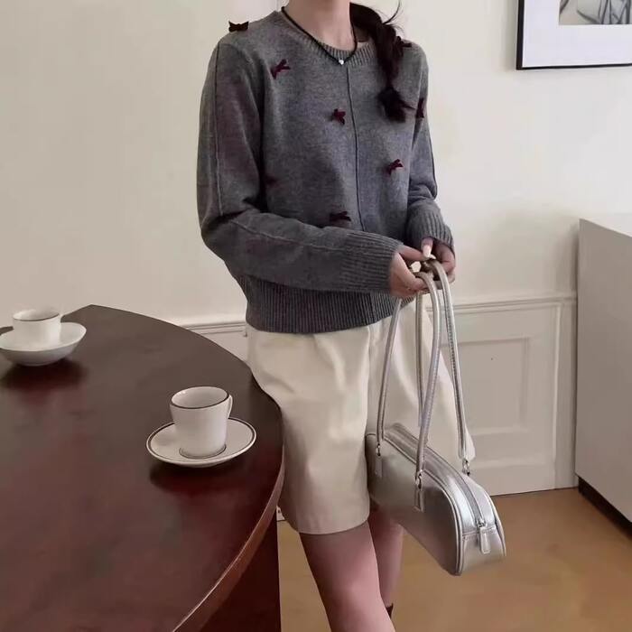 骨格ウェーブリボンニットトップス