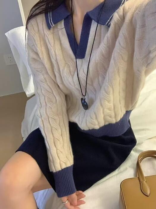 骨格ウェーブポロカラーケーブル編みニットトップス