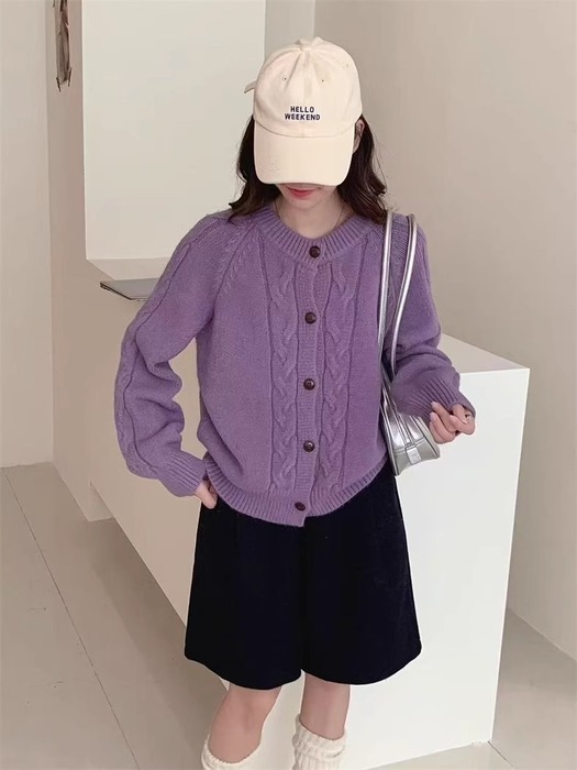 骨格ウェーブラウンドネックケーブルニットカーディガン