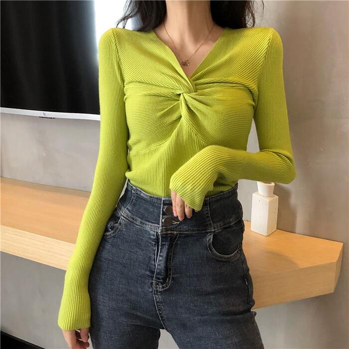 骨格ウェーブツイストリブニットトップス