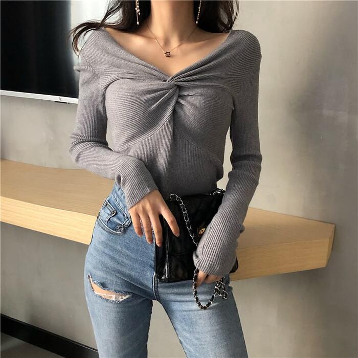 骨格ウェーブツイストリブニットトップス