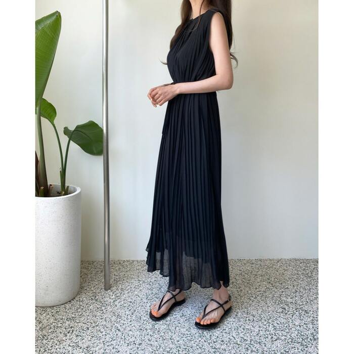 *イタリア製*シフォンプリーツ ロング ワンピース シフォンプリーツロングワンピース | ファッション通販サイト NUGU