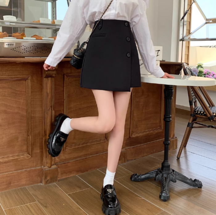骨格ストレートサイドボタン台形ミニ丈スカート ミニスカート