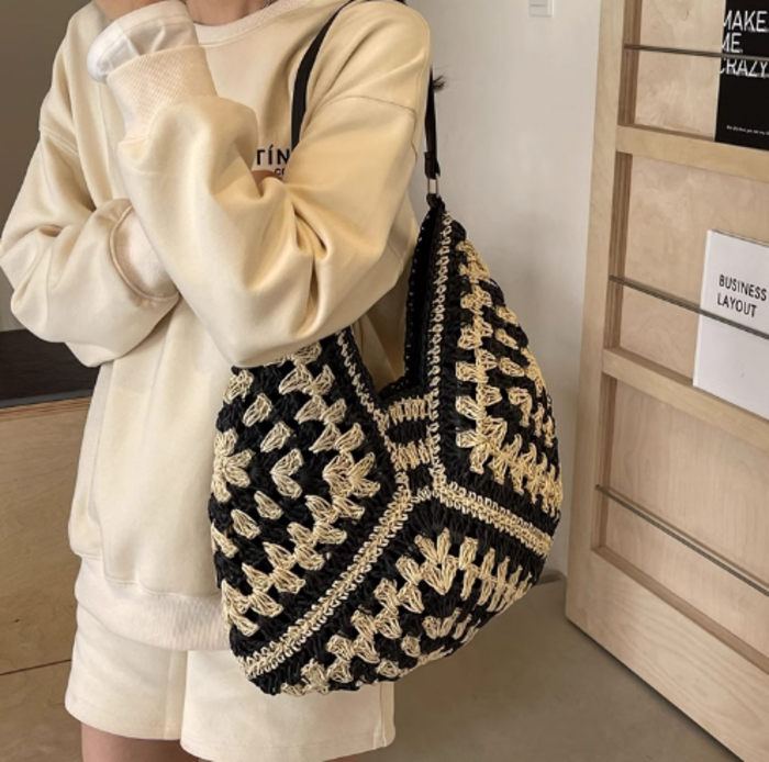 TRY1TRY ピアッシング大容量ショルダーバッグ TRY1TRY ピアッシング大容量ショルダーバッグ