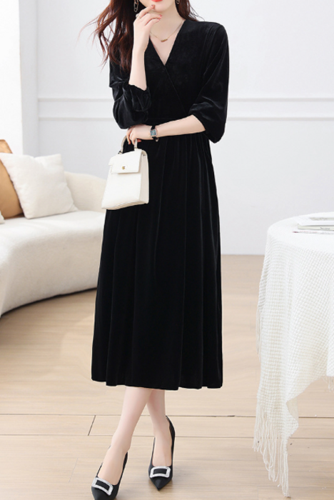 ★未使用級★現行　ロングカシュクールワンピース　異素材シースルー❤︎ベロア　L She's Closet（シーズクローゼット）の「異素材切り替え五分袖