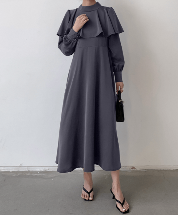 骨格ウェーブフリルケープスタンドネック長袖フレアーワンピース